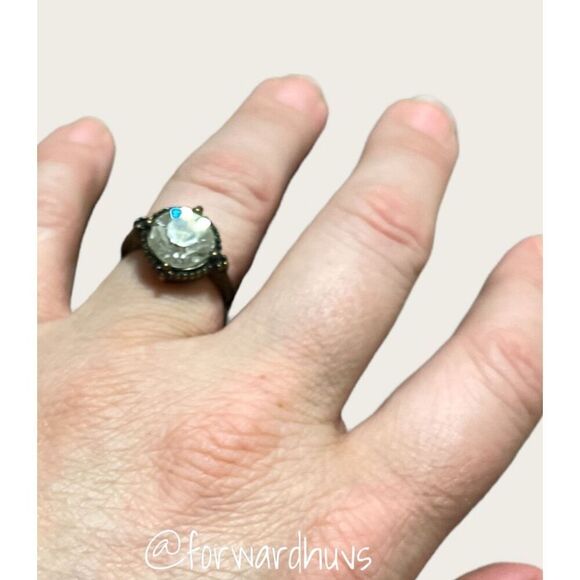 Bundle Sale 3 for $15 | Chic Size 7 Fashion Ring - Picture 8 of 9